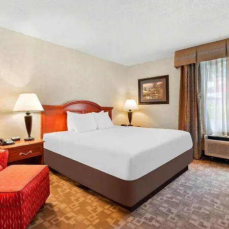 Quality Inn Edison-New Brunswick Exterior foto